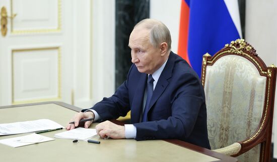 Президент Владимир Путин провел заседание Совета по развитию гражданского общества и правам человека