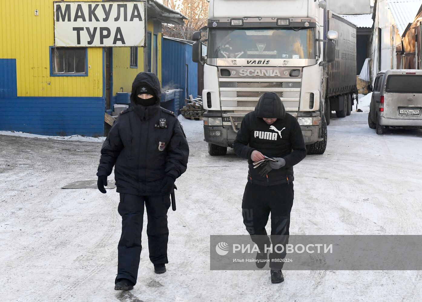 Рейд по выявлению нелегальных мигрантов в Красноярске 