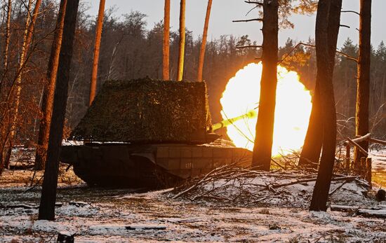 Боевая работа экипажа танка Т-90М "Прорыв" группировки "Запад" на Краснолиманском направлении СВО