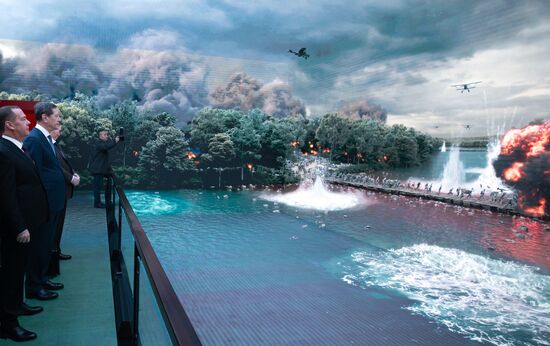 Рабочий визит зампреда Совбеза РФ Д. Медведева в Китай