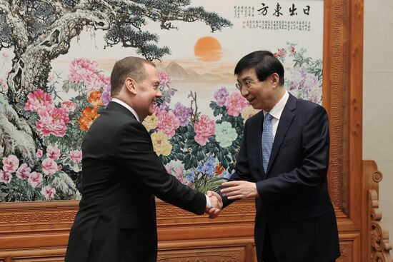 Рабочий визит зампреда Совбеза РФ Д. Медведева в Китай