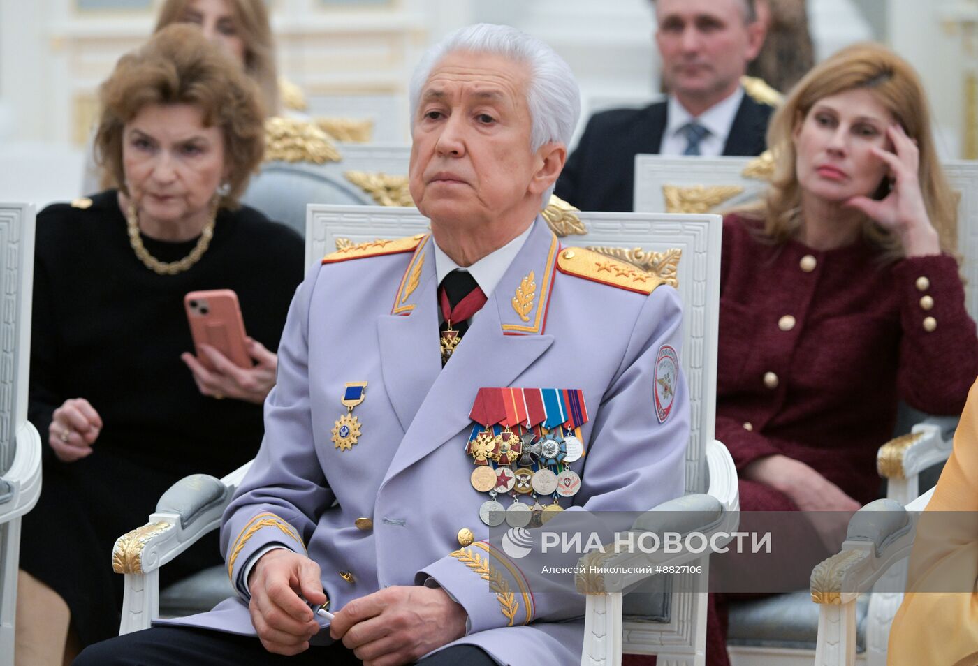 Президент Владимир Путин вручил государственные награды выдающимся россиянам