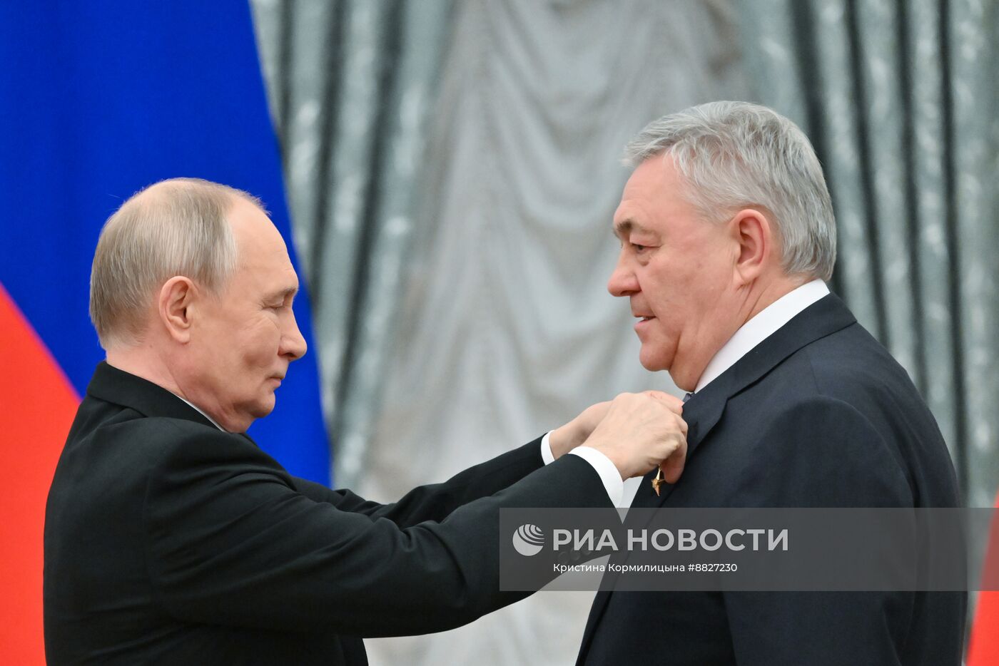 Президент Владимир Путин вручил государственные награды выдающимся россиянам