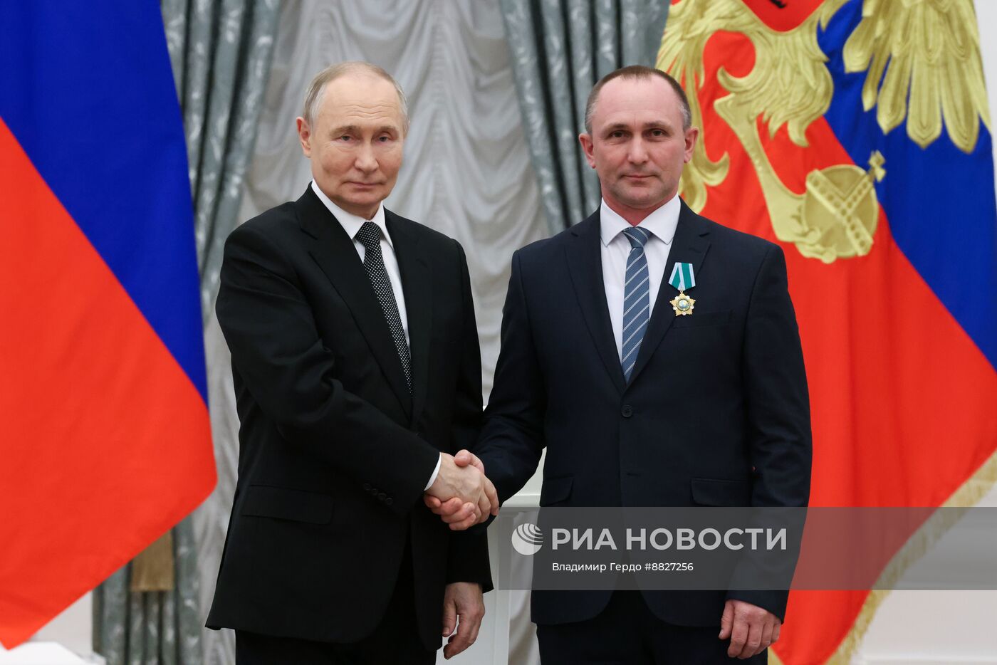 Президент Владимир Путин вручил государственные награды выдающимся россиянам