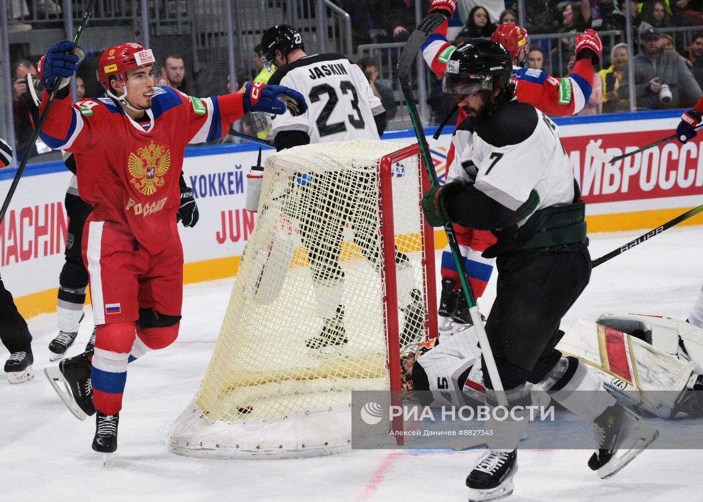 Хоккей. Кубок Первого канала. Матч Россия - Сборная мира
