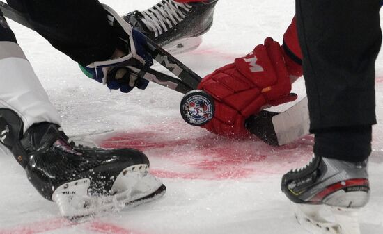 Хоккей. Кубок Первого канала. Матч Россия - Сборная мира