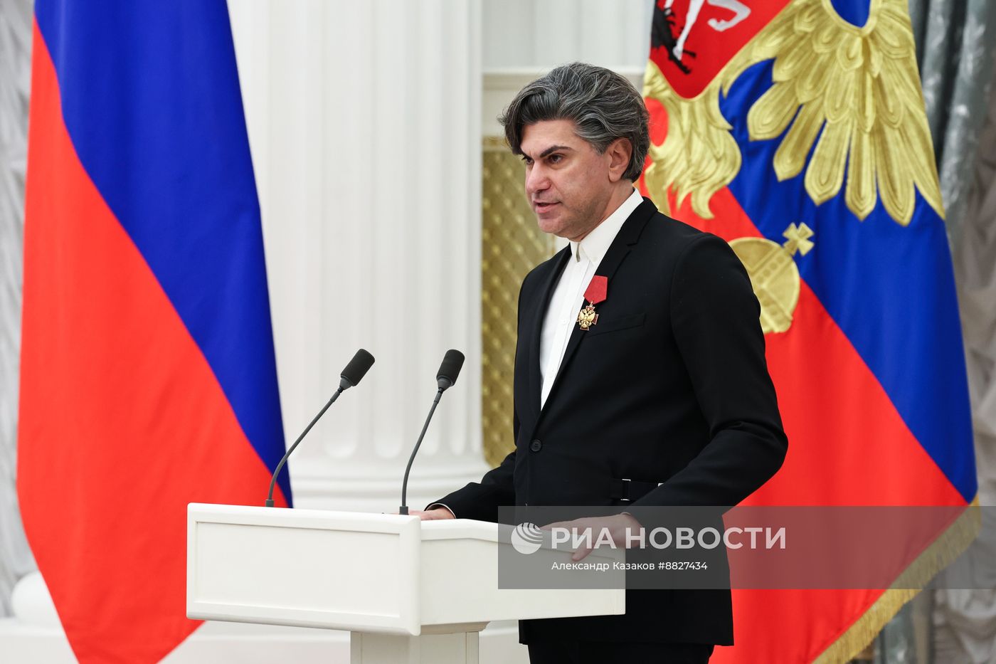 Президент Владимир Путин вручил государственные награды выдающимся россиянам