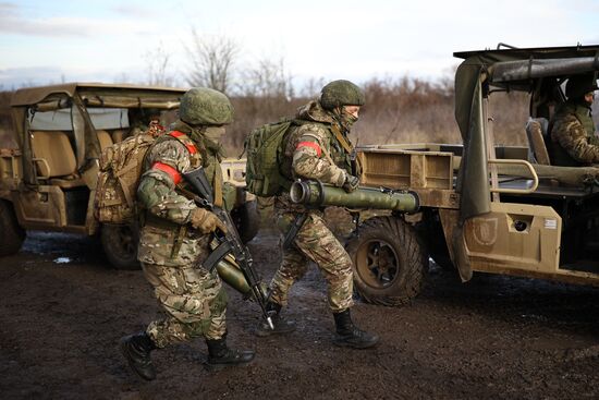 Боевая подготовка штурмовых подразделений на полигоне в Краснодарском крае