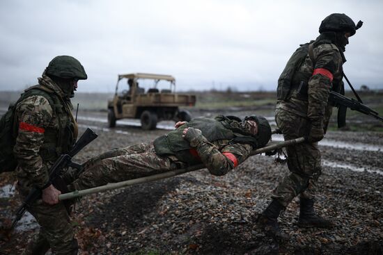 Боевая подготовка штурмовых подразделений на полигоне в Краснодарском крае