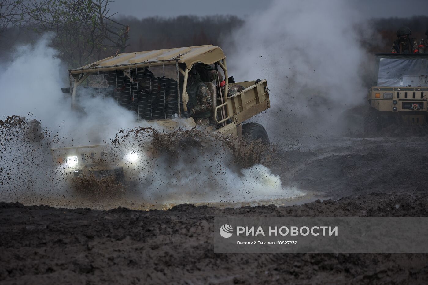 Боевая подготовка штурмовых подразделений на полигоне в Краснодарском крае