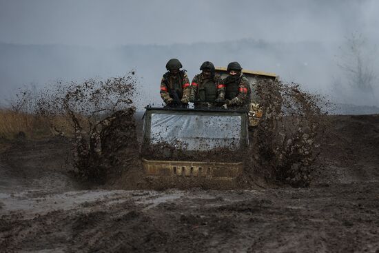 Боевая подготовка штурмовых подразделений на полигоне в Краснодарском крае