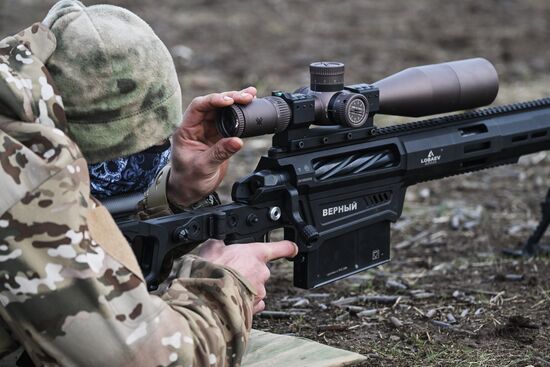 Занятия снайперов совместно со школой Лобаева в зоне СВО 