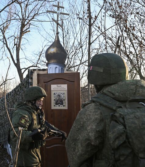 Крещение бойцов штурмового подразделения группировки "Восток"