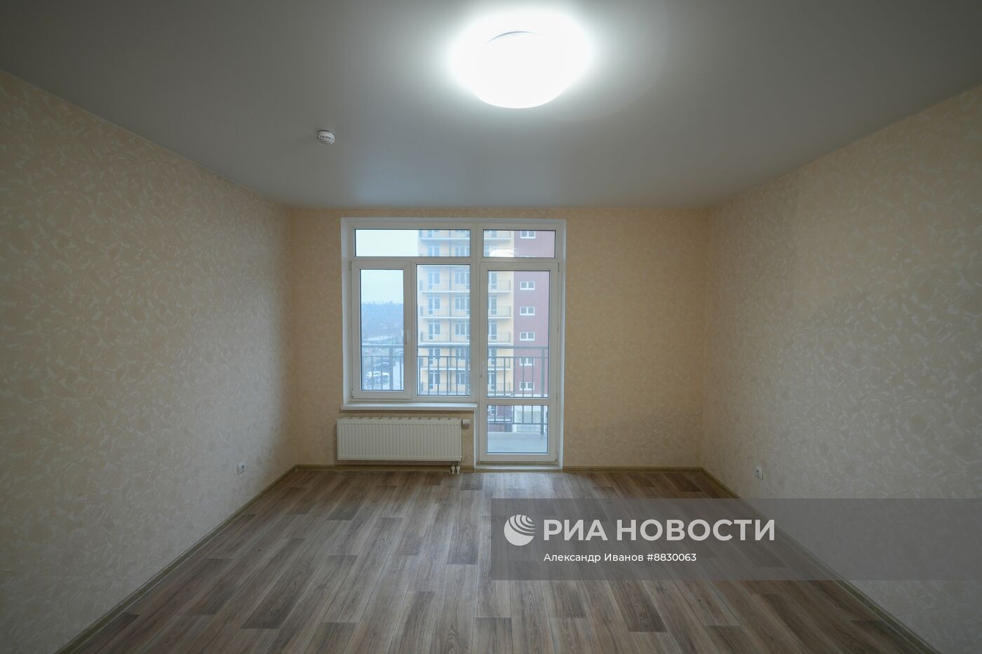 Вручение ключей от новых квартир жителям Мариуполя
