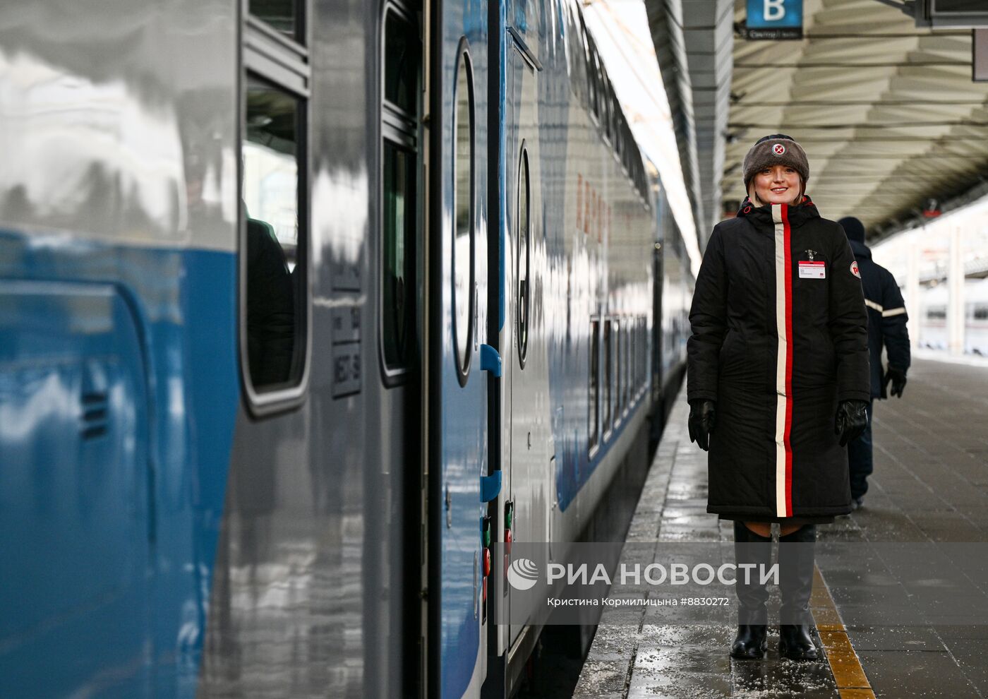 Презентация двухэтажного скоростного поезда "Аврора"