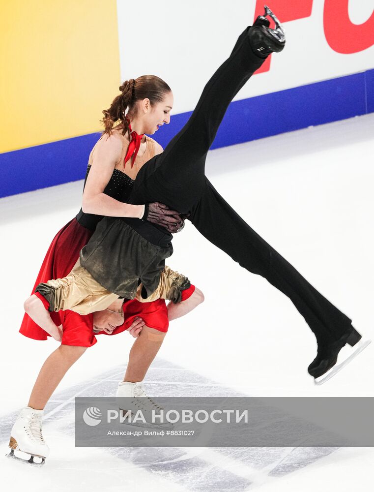 Фигурное катание. Чемпионат России 2025. Танцы на льду. Ритмический танец