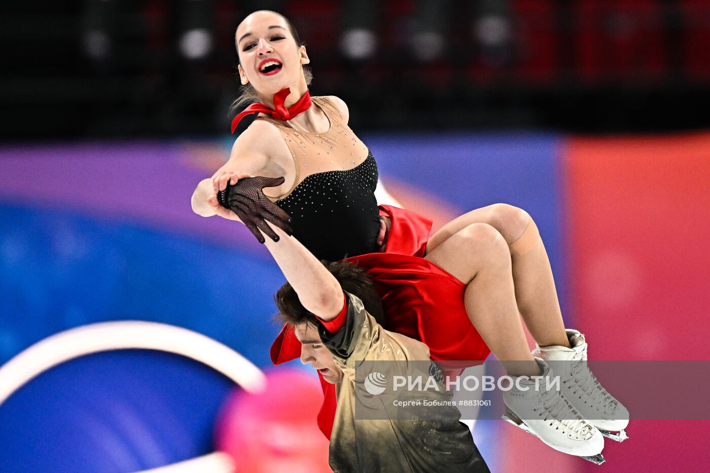 Фигурное катание. Чемпионат России 2025. Танцы на льду. Ритмический танец