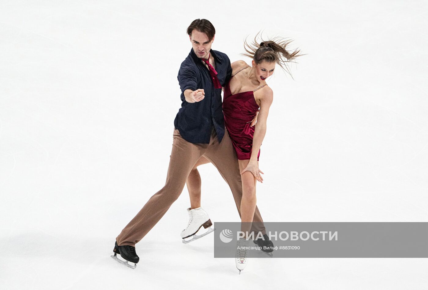 Фигурное катание. Чемпионат России 2025. Танцы на льду. Ритмический танец 