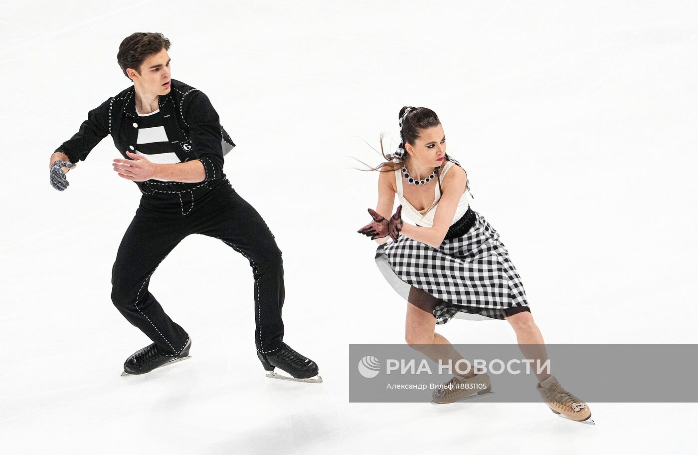 Фигурное катание. Чемпионат России 2025. Танцы на льду. Ритмический танец