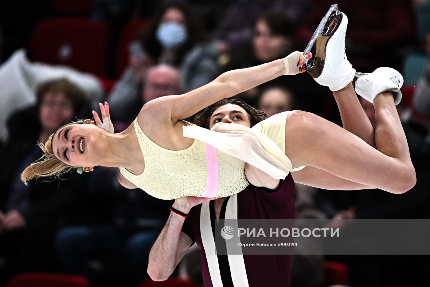 Фигурное катание. Чемпионат России 2025. Танцы на льду. Ритмический танец