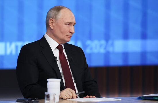 Итоги 2024 года с Владимиром Путиным