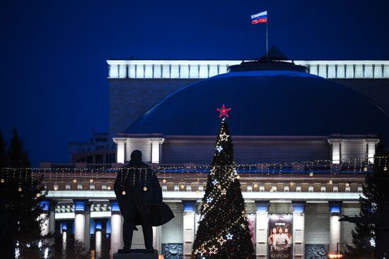 Подготовка Новосибирска к Новому году