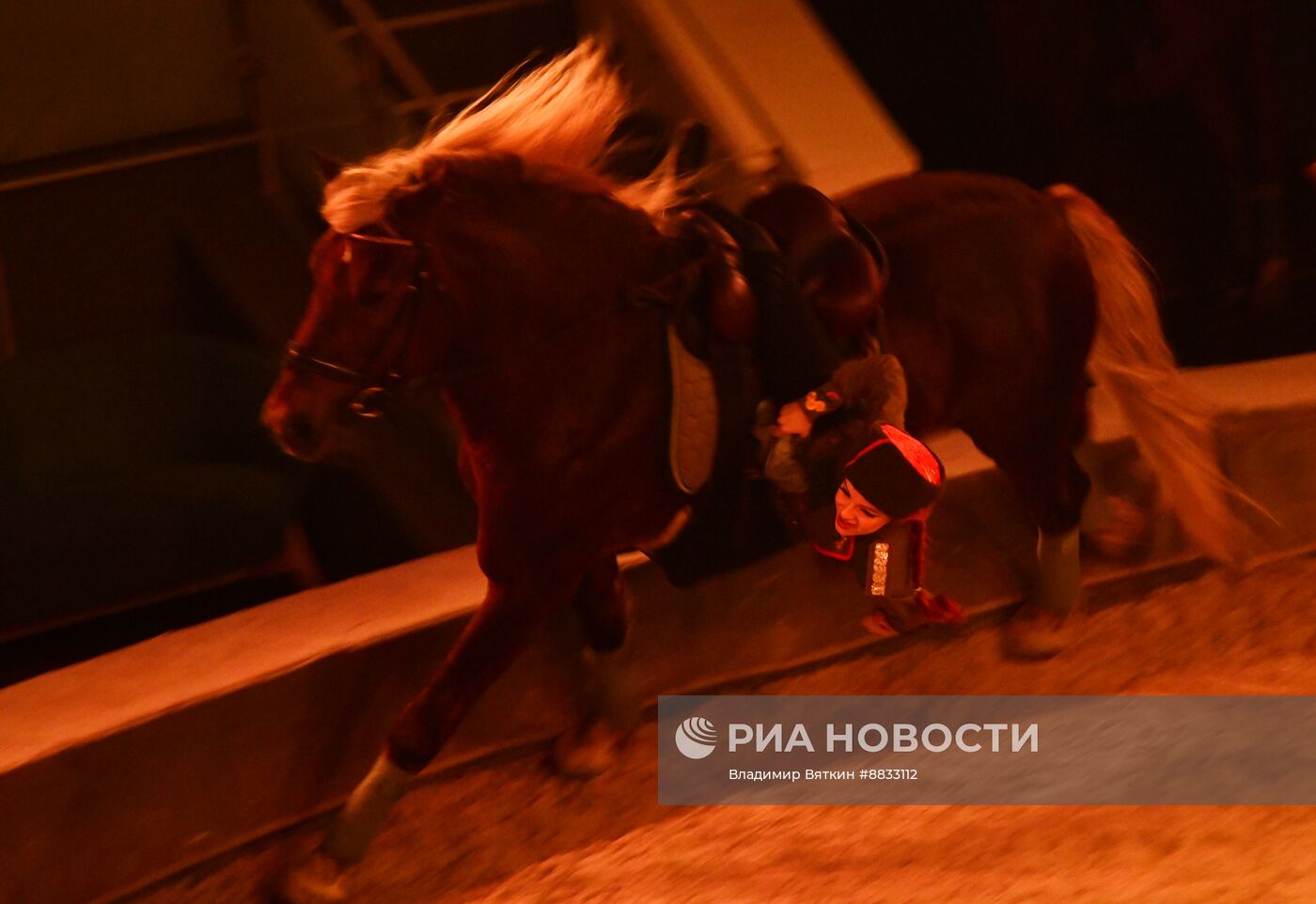 Репетиция спектакля "Мир на двоих" Конного театра Кремлевской школы верховой езды