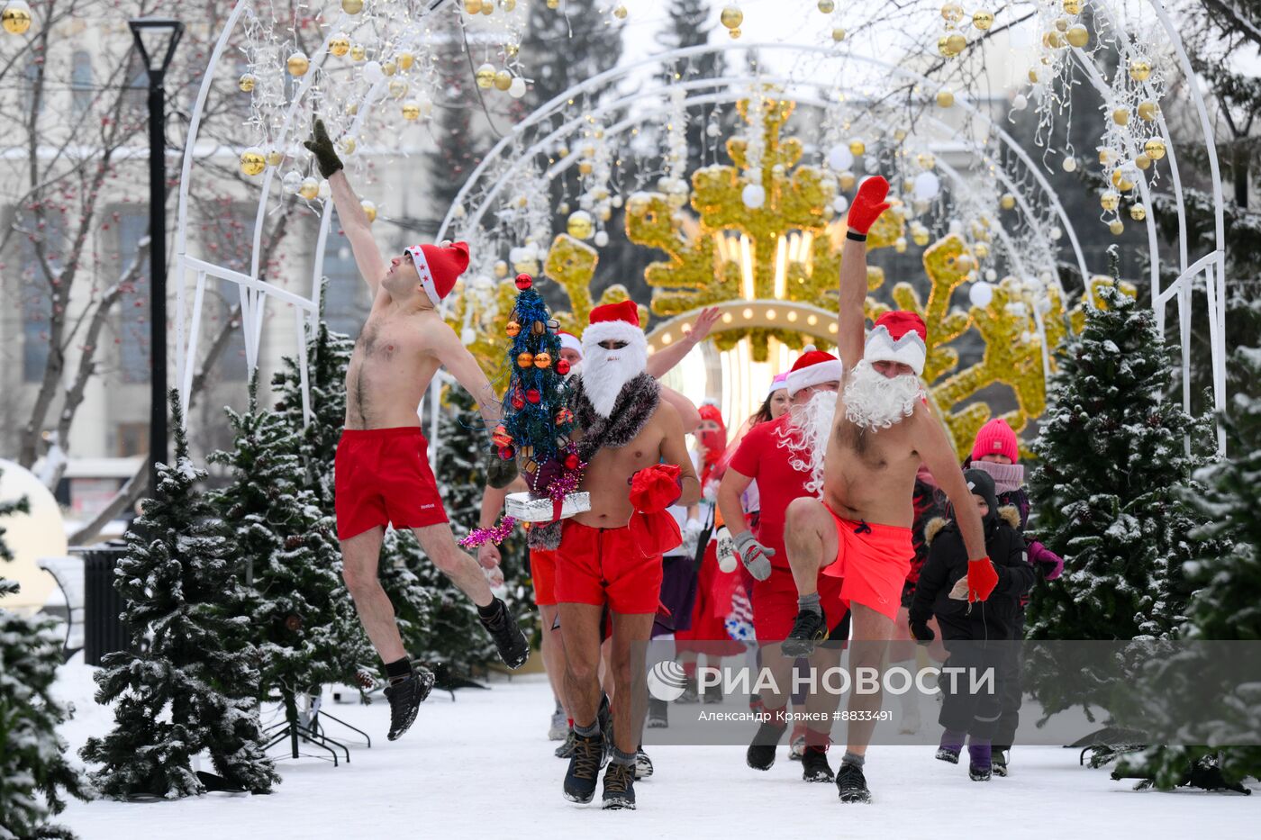 Новогодний забег моржей в Новосибирске