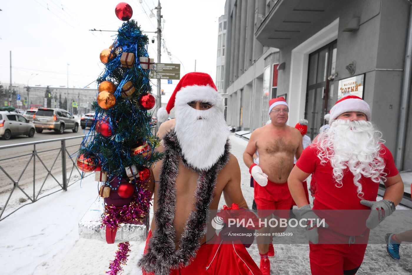 Новогодний забег моржей в Новосибирске