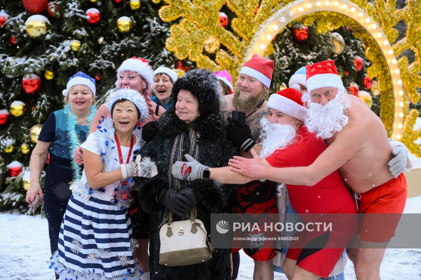 Новогодний забег моржей в Новосибирске