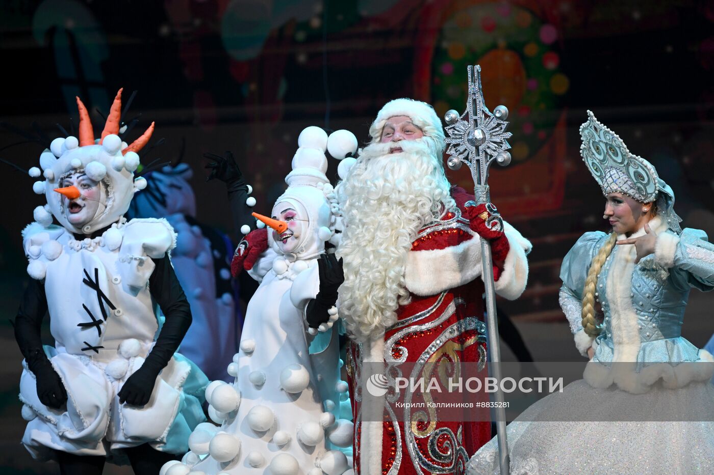 Премьера новогоднего шоу "Дедморозовка. Новые приключения"