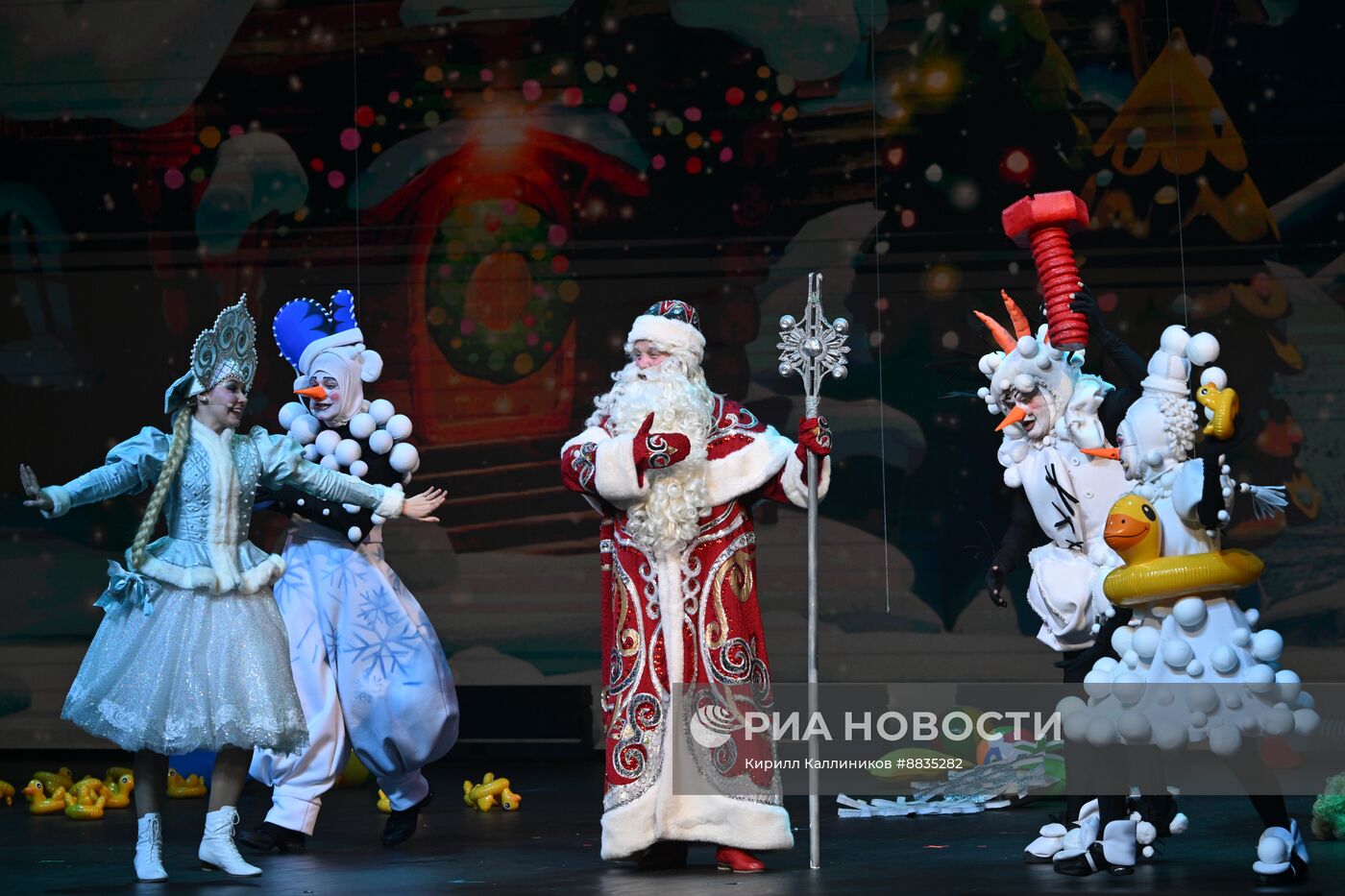 Премьера новогоднего шоу "Дедморозовка. Новые приключения"