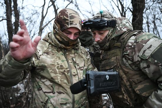 Боевое слаживание штурмовиков и расчетов БПЛА группировки "Запад" на Краснолиманском направлении