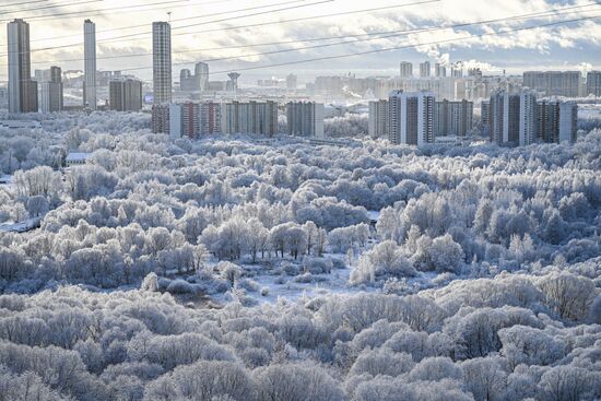 Снег в Москве