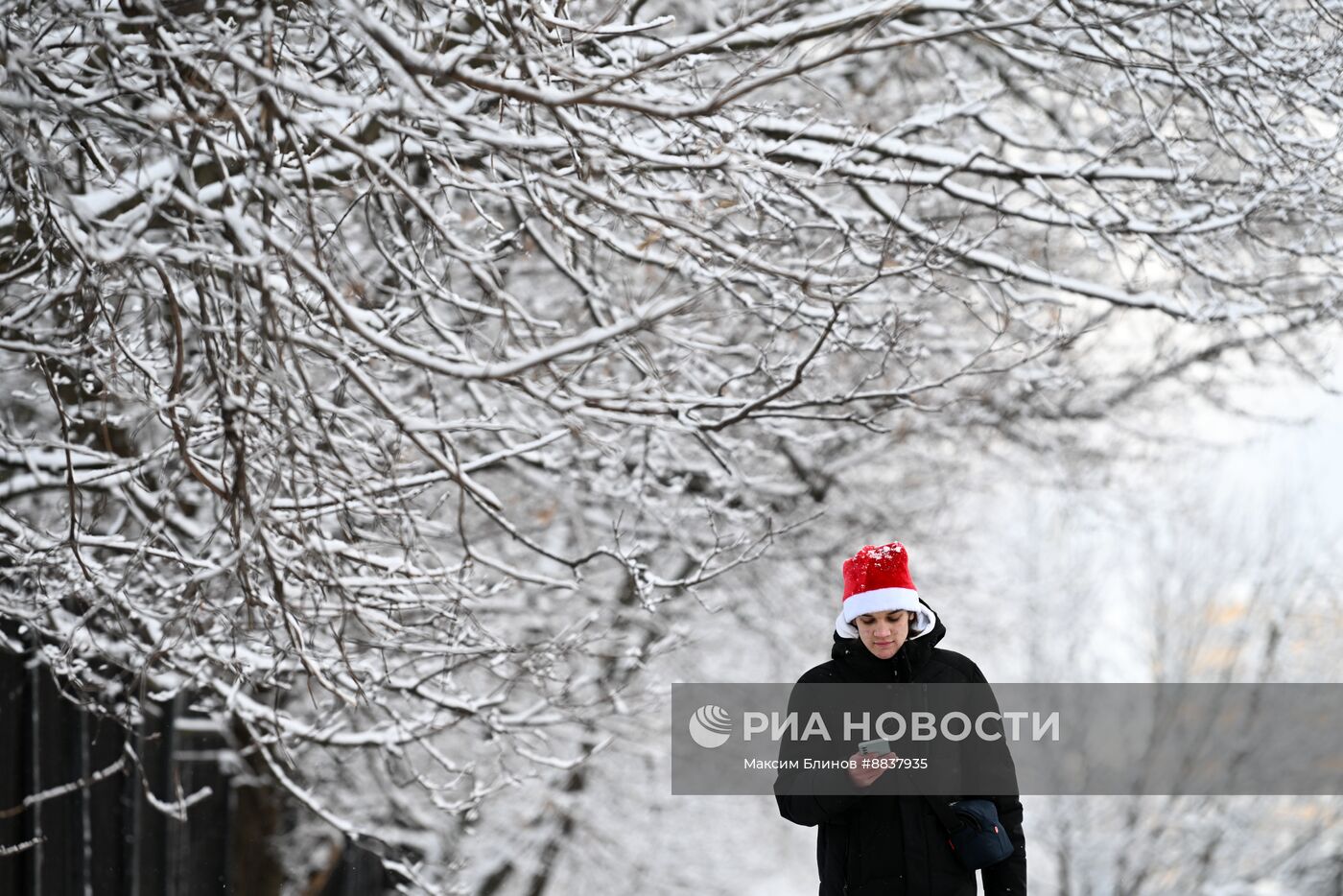 Снег в Москве