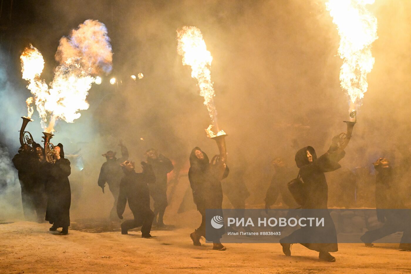 Новогоднее представление для детей в Байк-Центре