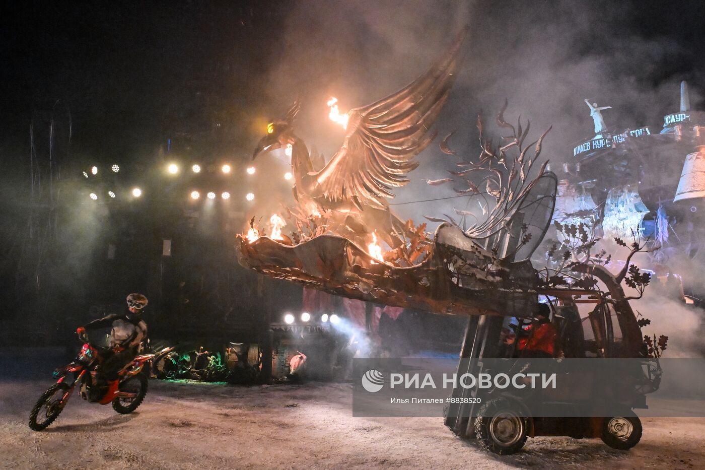 Новогоднее представление для детей в Байк-Центре