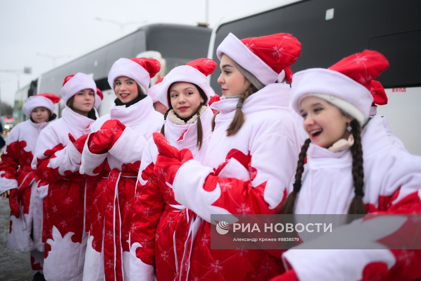 День рождения Снежной бабы в Новосибирске