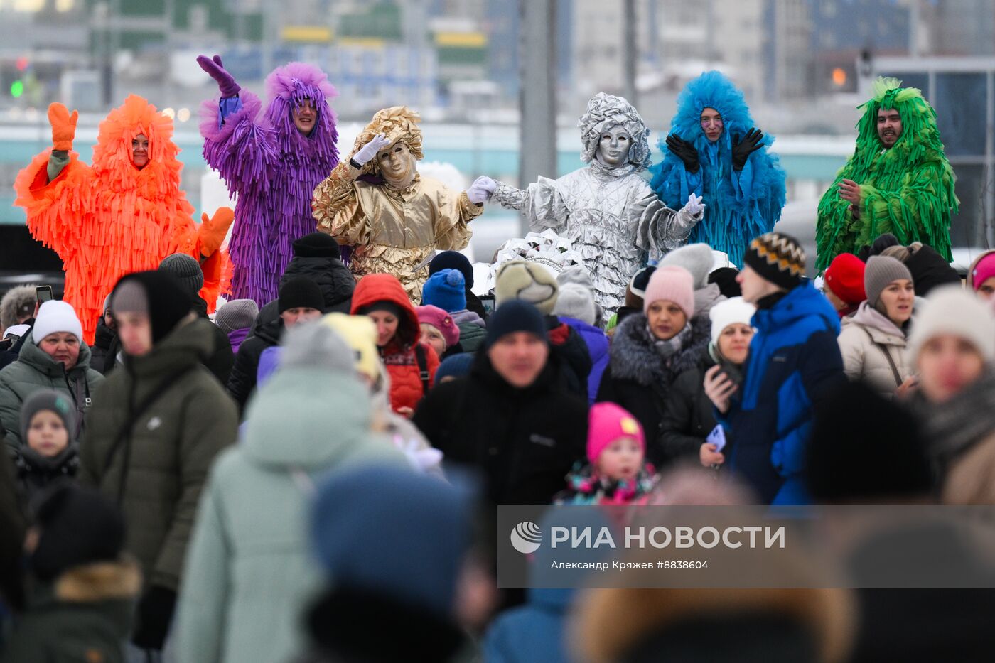 День рождения Снежной бабы в Новосибирске