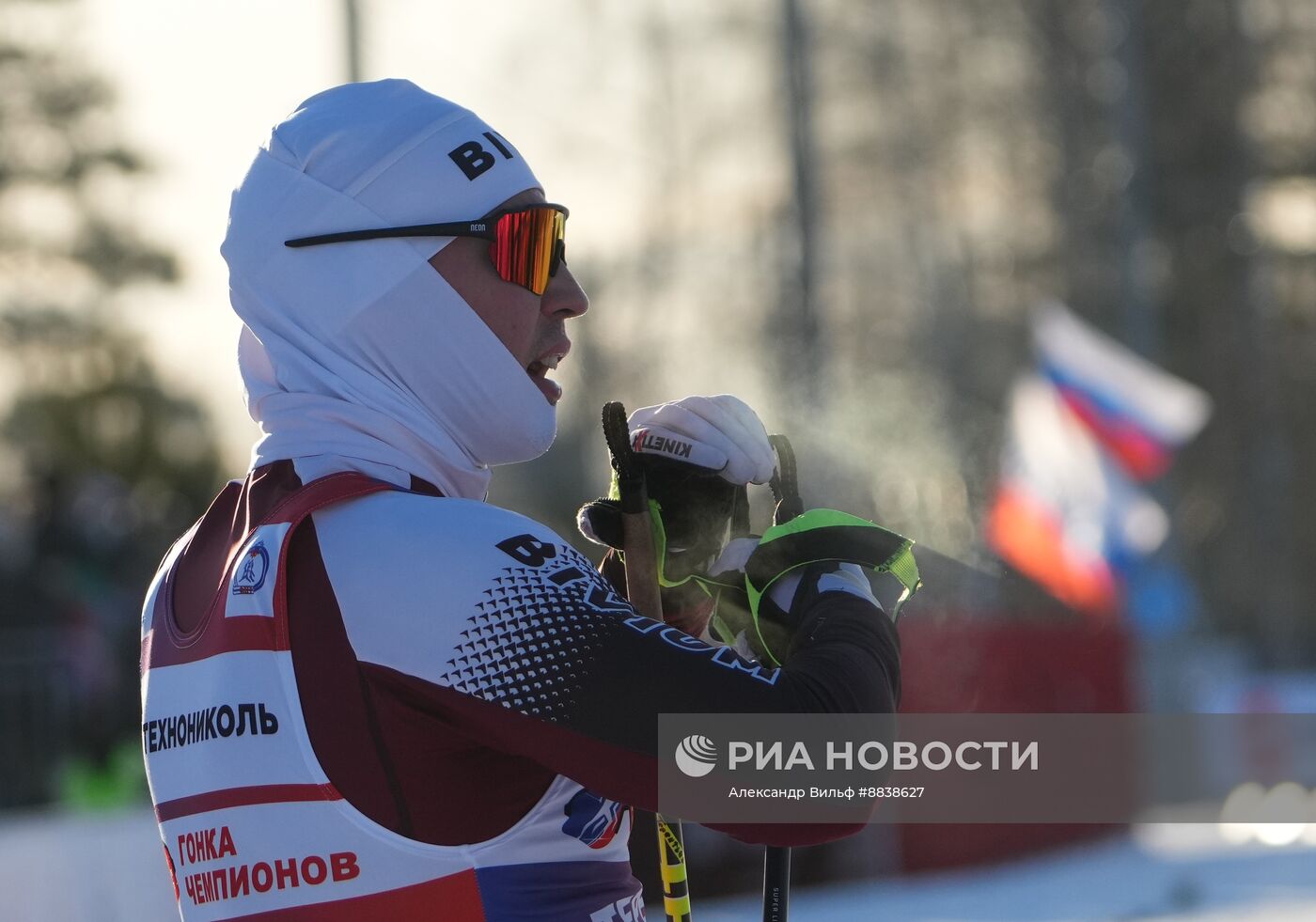 Забег лучших лыжников и биатлонистов "Гонка чемпионов". День первый