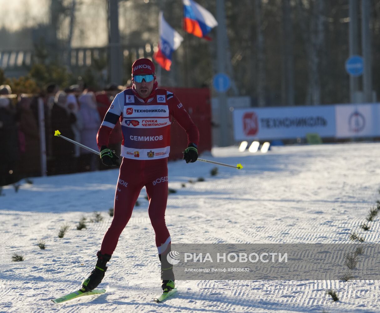 Забег лучших лыжников и биатлонистов "Гонка чемпионов". День первый