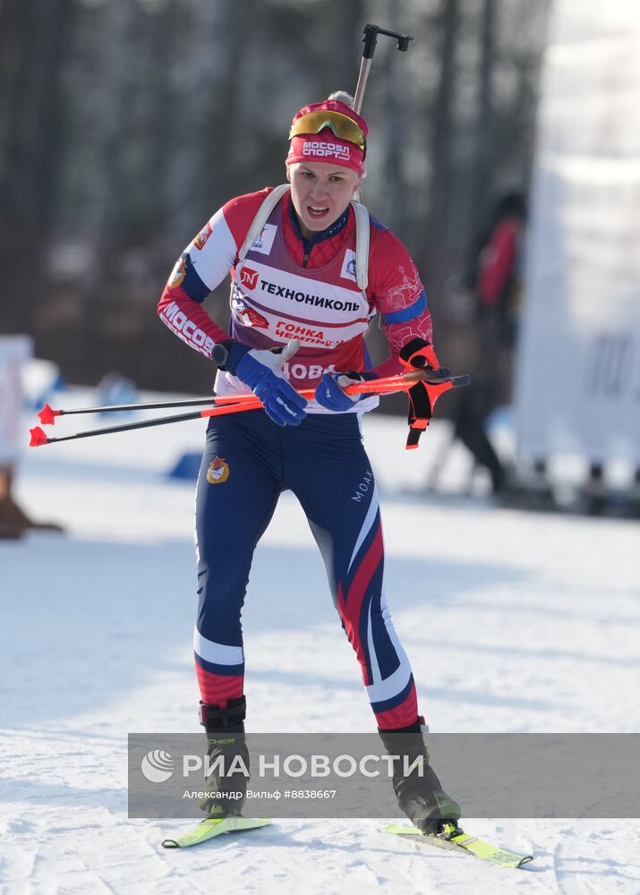 Забег лучших лыжников и биатлонистов "Гонка чемпионов". День первый