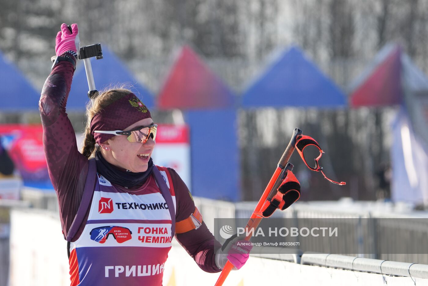 Забег лучших лыжников и биатлонистов "Гонка чемпионов". День первый