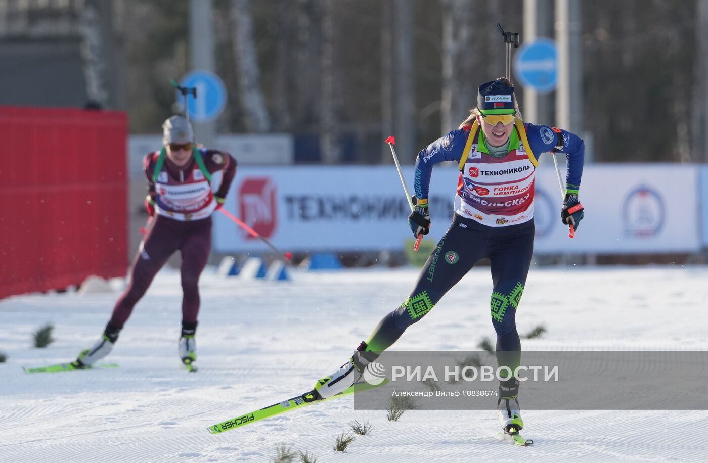 Забег лучших лыжников и биатлонистов "Гонка чемпионов". День первый