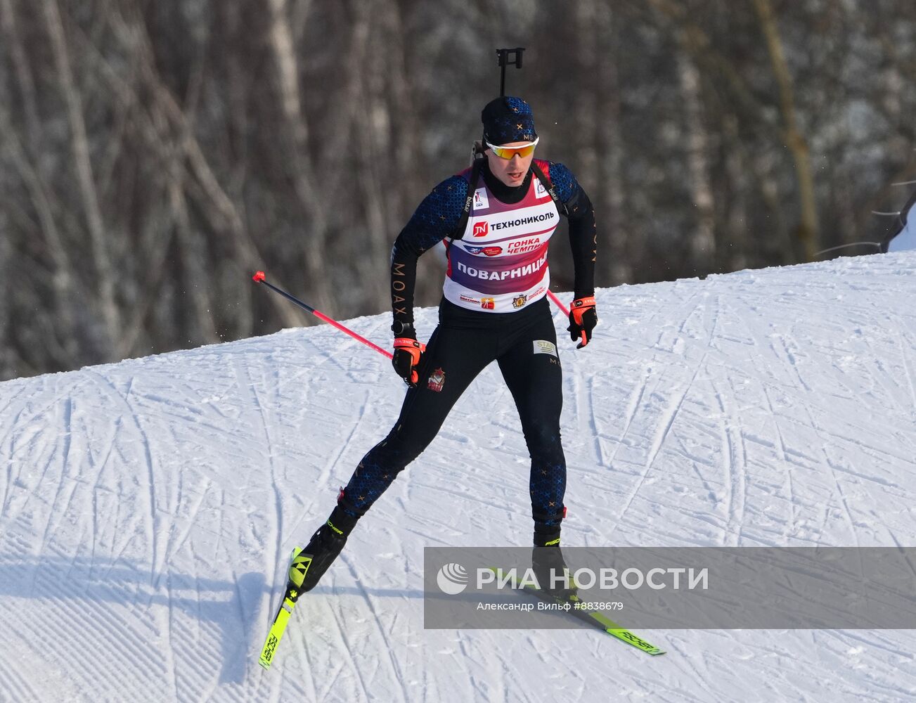 Забег лучших лыжников и биатлонистов "Гонка чемпионов". День первый