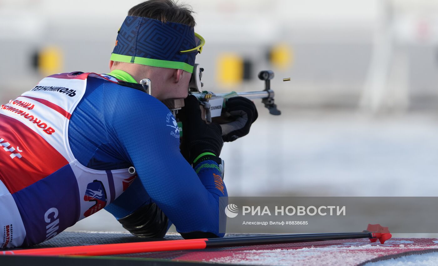 Забег лучших лыжников и биатлонистов "Гонка чемпионов". День первый