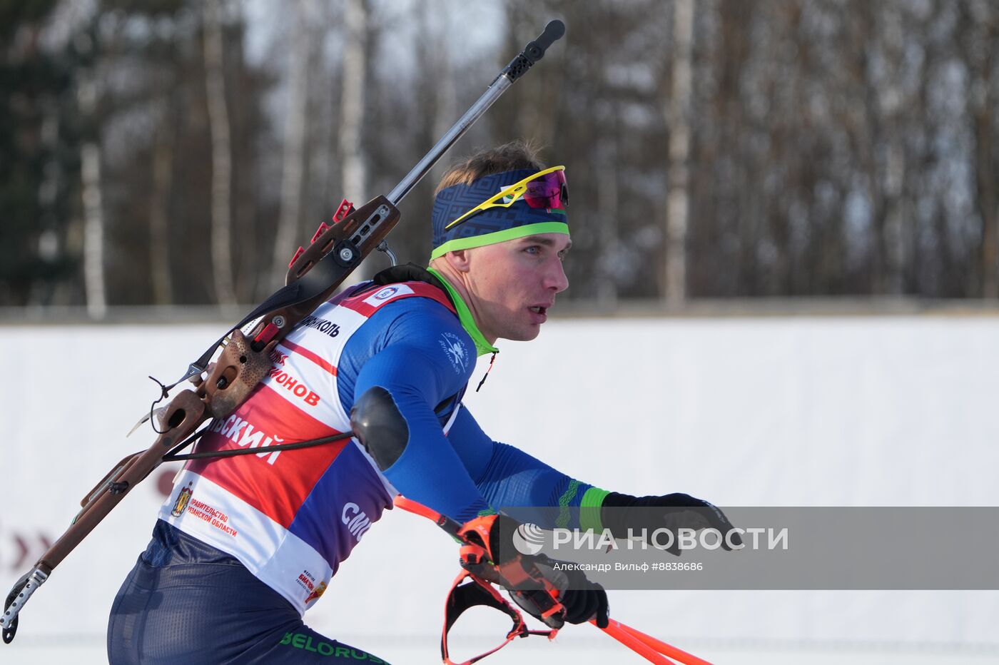 Забег лучших лыжников и биатлонистов "Гонка чемпионов". День первый