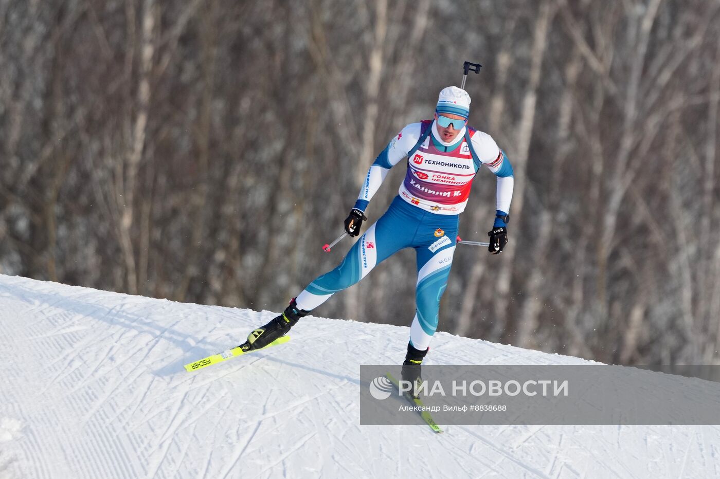 Забег лучших лыжников и биатлонистов "Гонка чемпионов". День первый