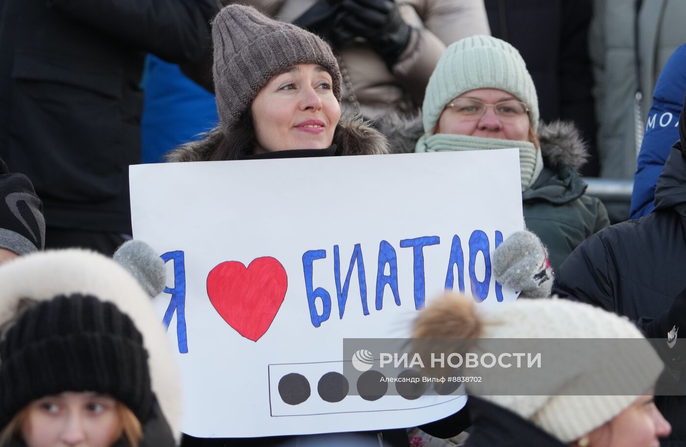 Забег лучших лыжников и биатлонистов "Гонка чемпионов". День первый