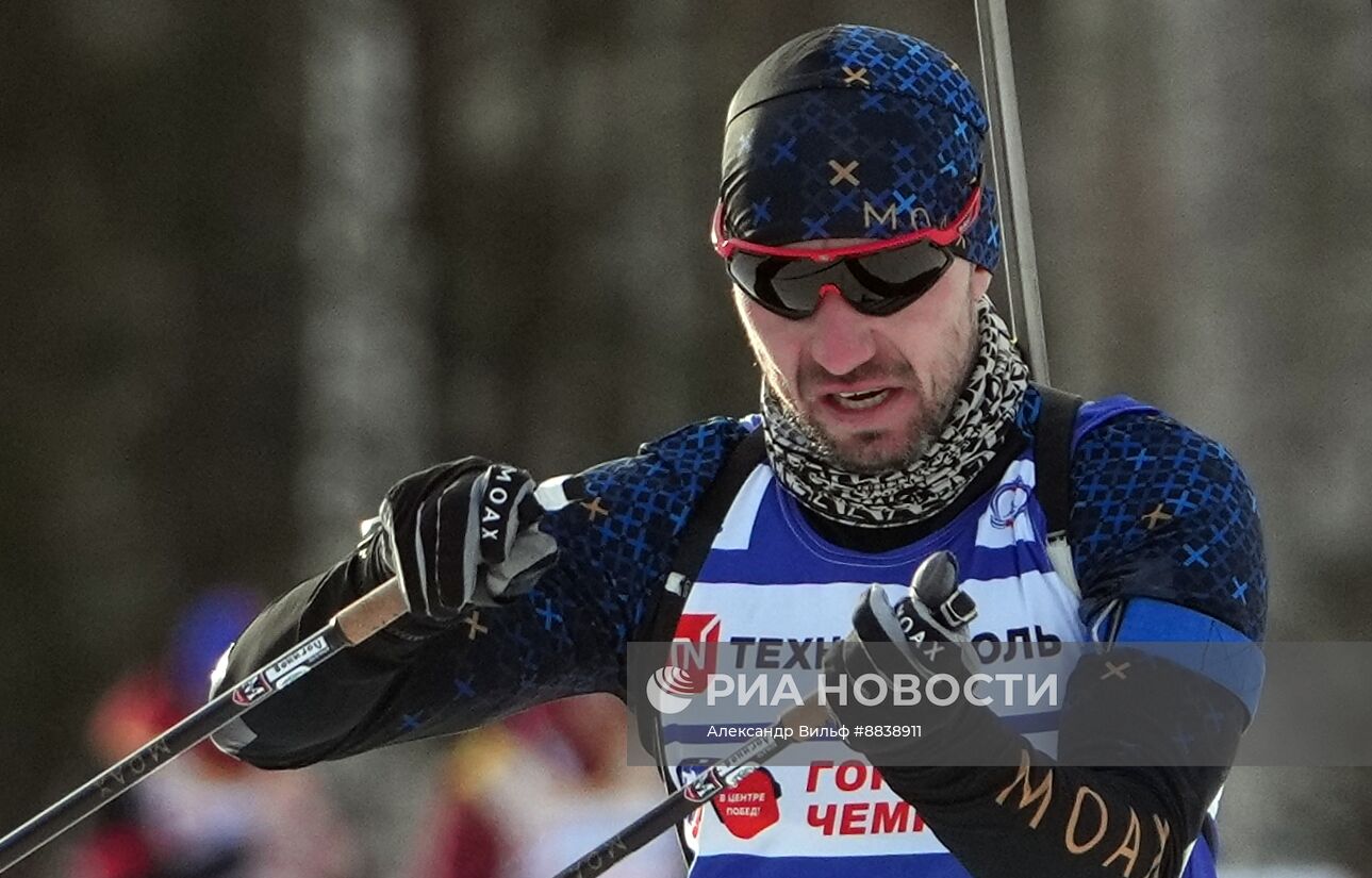 Забег лучших лыжников и биатлонистов "Гонка чемпионов". День второй. Эстафета